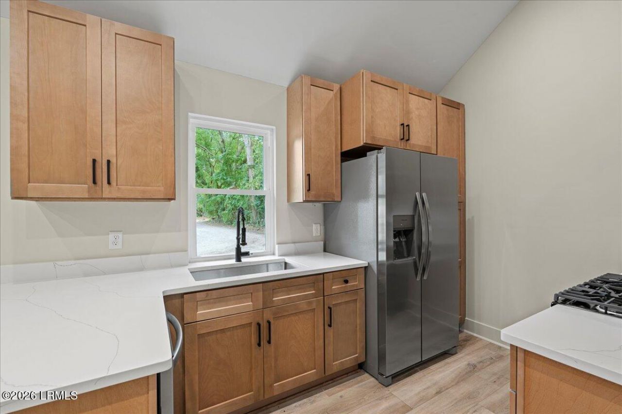 2021 Lafayette Street Photo 46