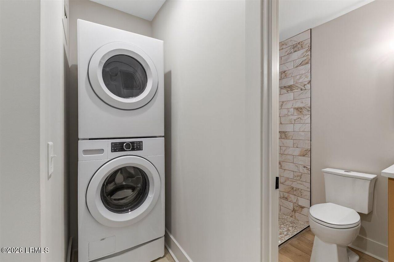 2021 Lafayette Street Photo 55