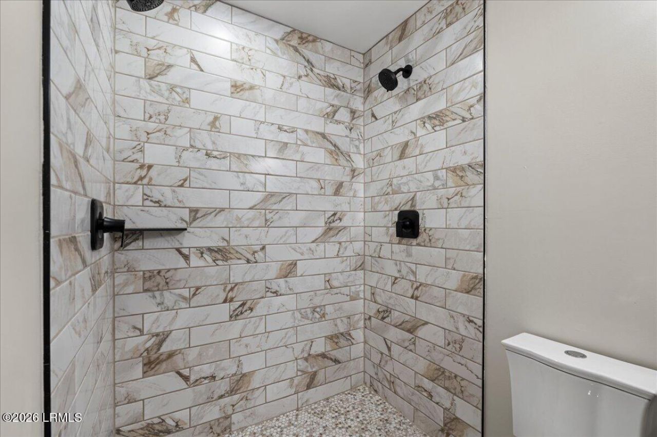 2021 Lafayette Street Photo 57