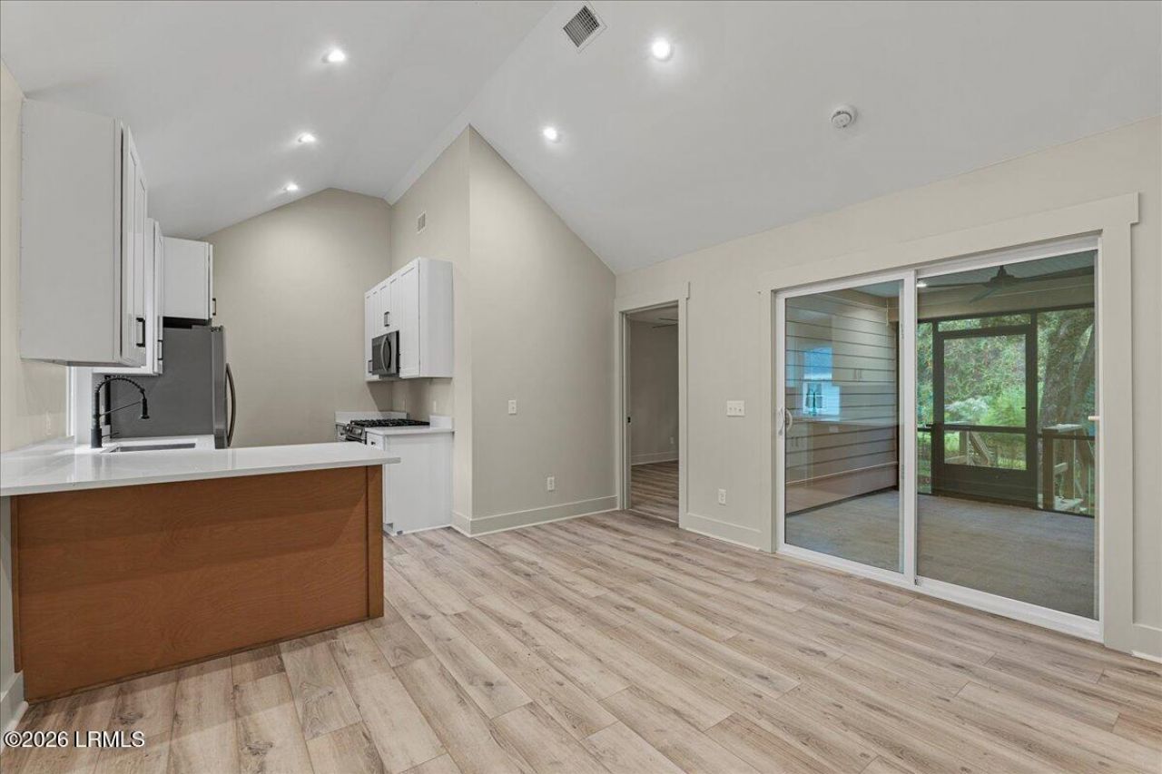 2021 Lafayette Street Photo 64