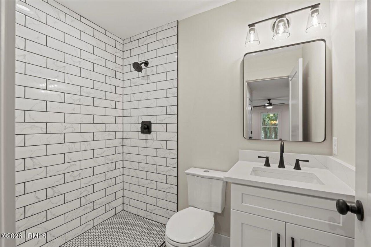 2021 Lafayette Street Photo 74