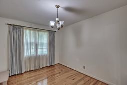 114 Robinson Drive photo 4