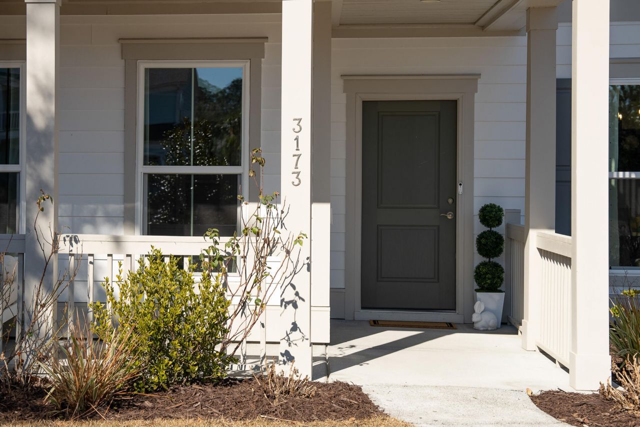 3173 Hugh Bennett Drive Photo 8