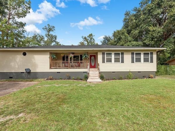 2374 Willowdale Street, Mobile, AL 36605