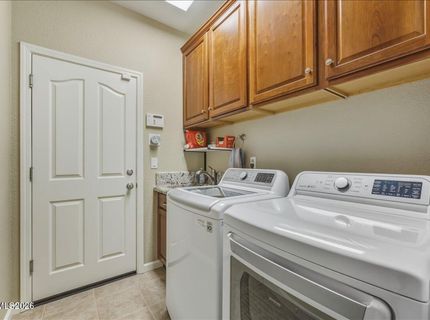 10663 Fort Morgan Way, Reno, NV 89521 Photo