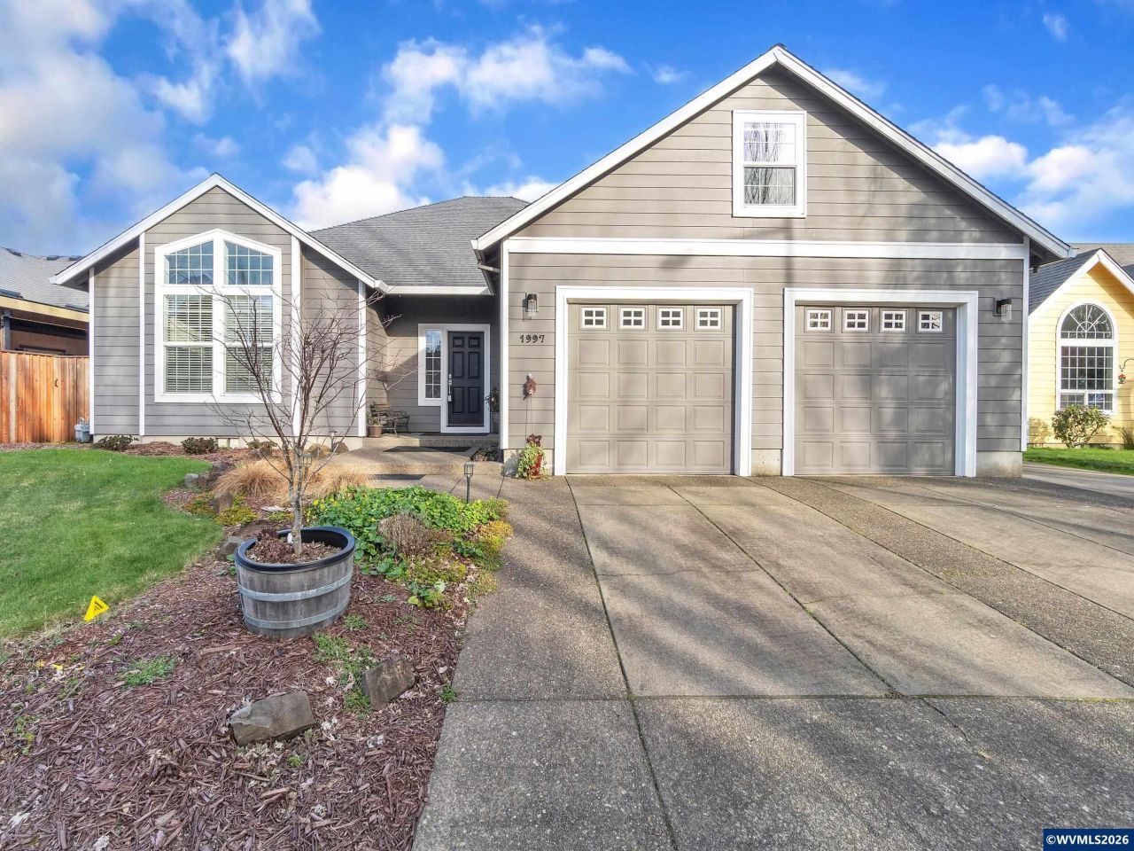 1997 NW Penny Ln, McMinnville, OR 97128 Main Photo