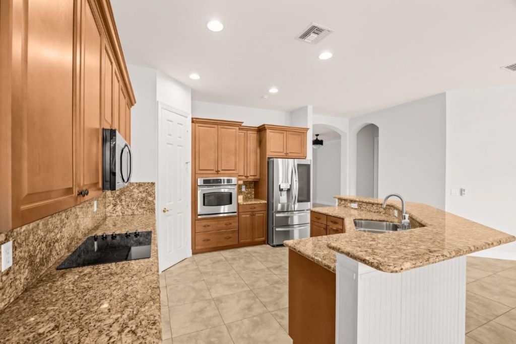 844 SW Pebble Ln, Palm City, FL 34990 Photo