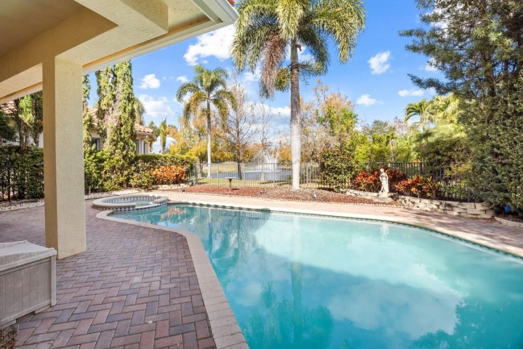 844 SW Pebble Ln, Palm City, FL 34990 Photo