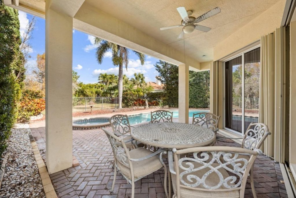 844 SW Pebble Ln, Palm City, FL 34990 Photo