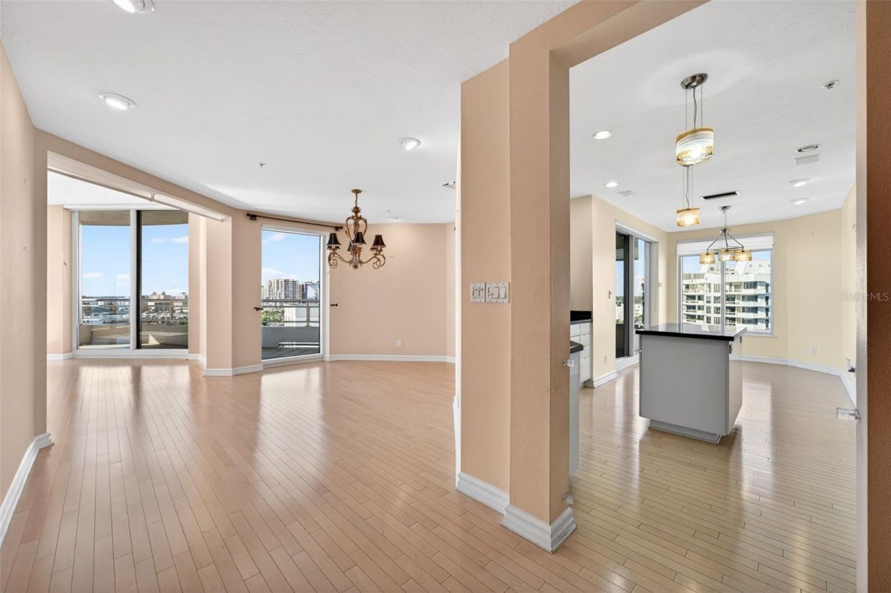 500 S Palm Avenue, Unit 92, Sarasota, FL 34236 Photo