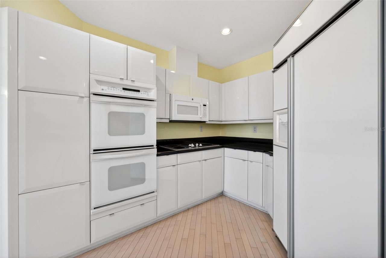 500 S Palm Avenue, Unit 92, Sarasota, FL 34236 Photo