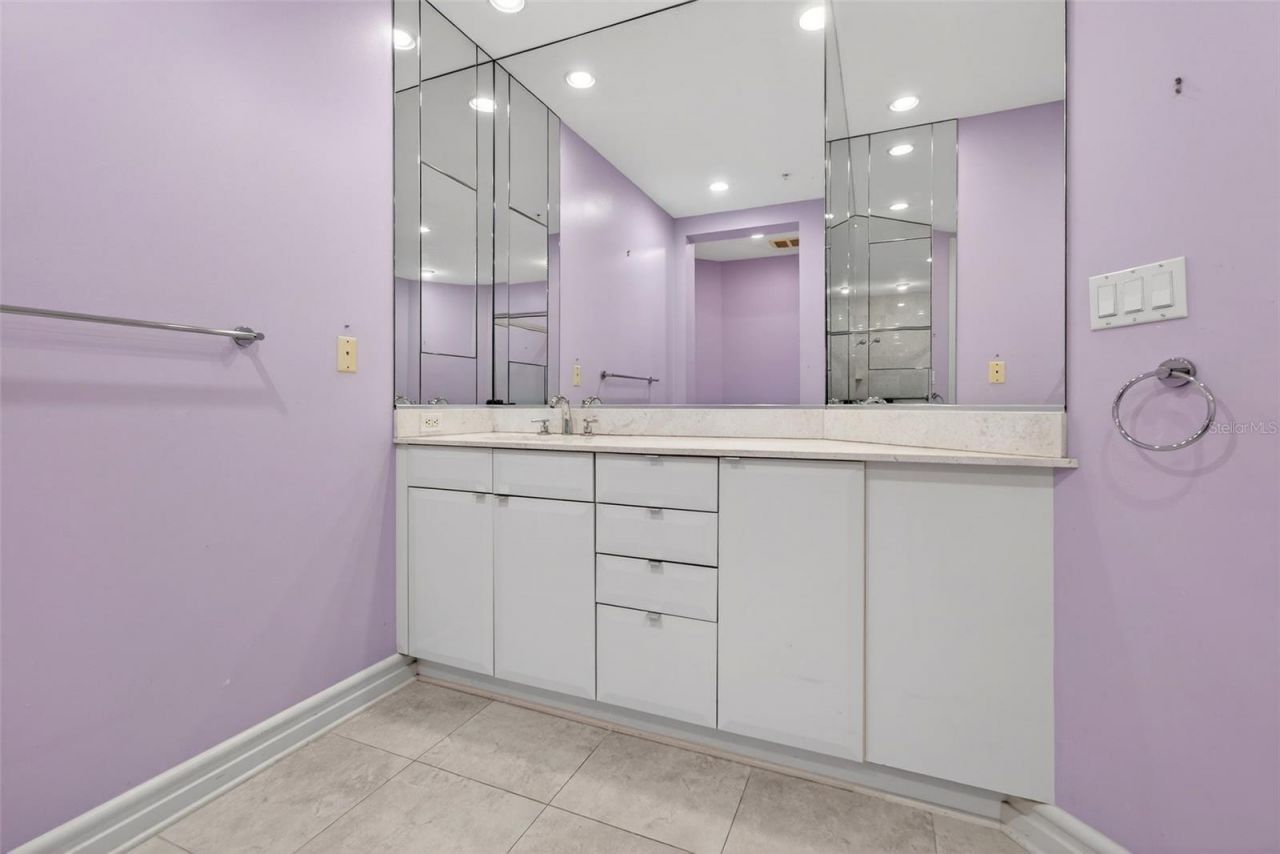 500 S Palm Avenue, Unit 92, Sarasota, FL 34236 Photo