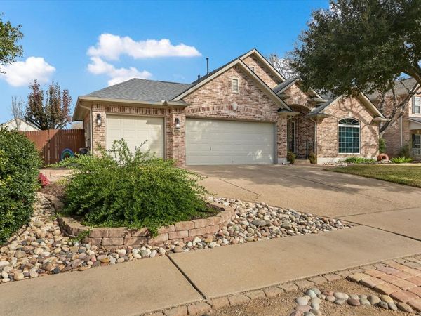 2602 Whitehurst DR, Round Rock, TX 78681