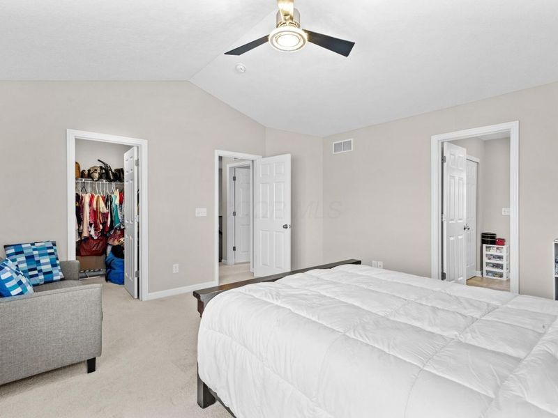 8660 Crooked Maple Drive, Blacklick, OH 43004 Photo 18