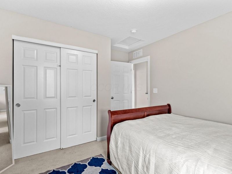 8660 Crooked Maple Drive, Blacklick, OH 43004 Photo 27