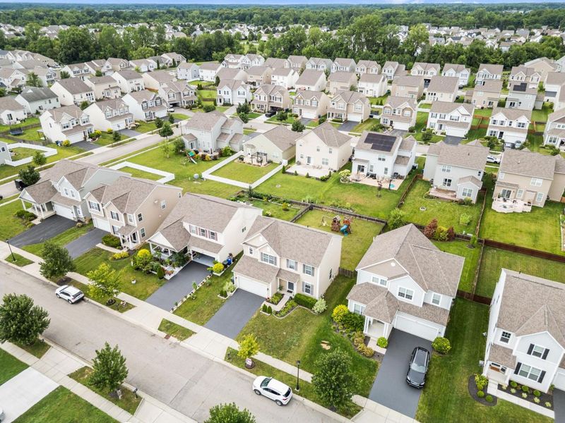 8660 Crooked Maple Drive, Blacklick, OH 43004 Photo 35