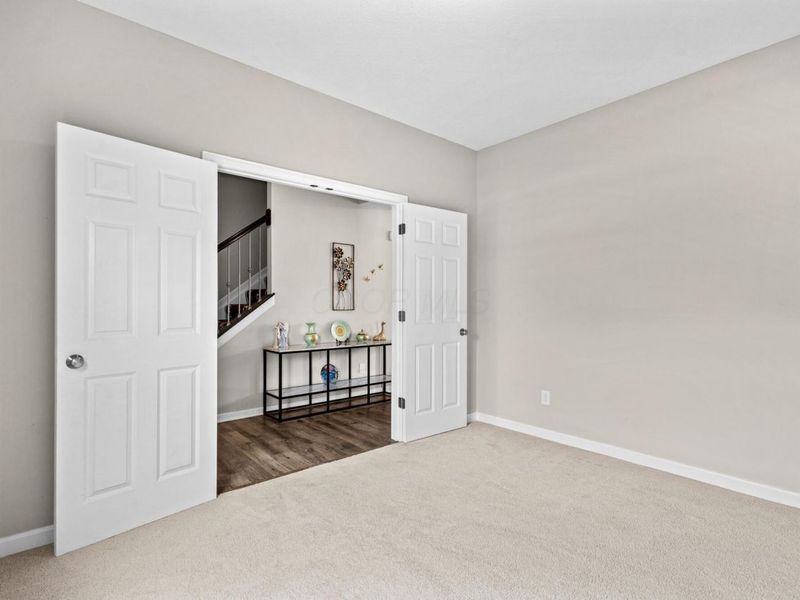 8660 Crooked Maple Drive, Blacklick, OH 43004 Photo 5