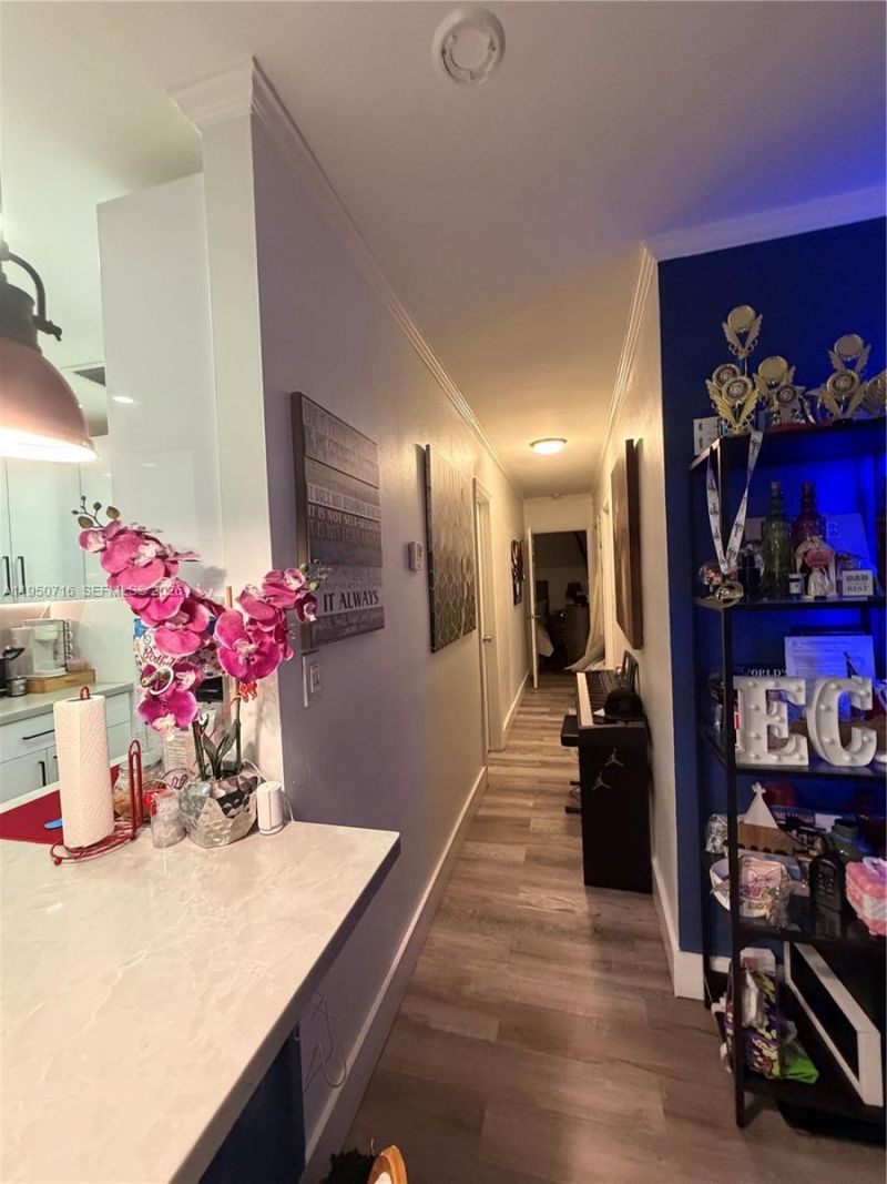 1011 NE 212th Ter, Miami, FL 33179 Photo