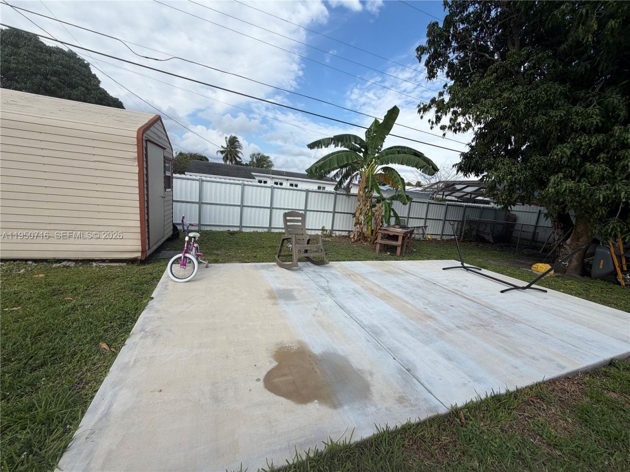 1011 NE 212th Ter, Miami, FL 33179 Photo