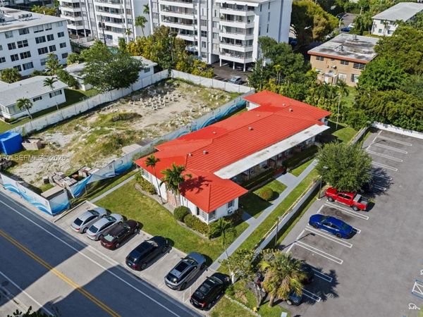 1045 93rd St , Bay Harbor Islands, FL 33154