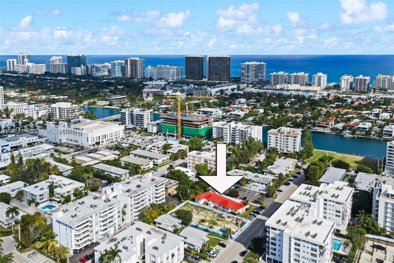 1045 93rd St , Bay Harbor Islands, FL 33154 Photo