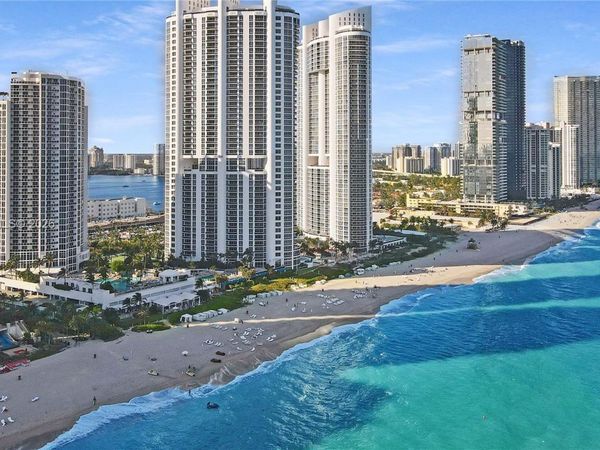 18001 Collins Ave, Unit 2605, Sunny Isles Beach, FL 33160