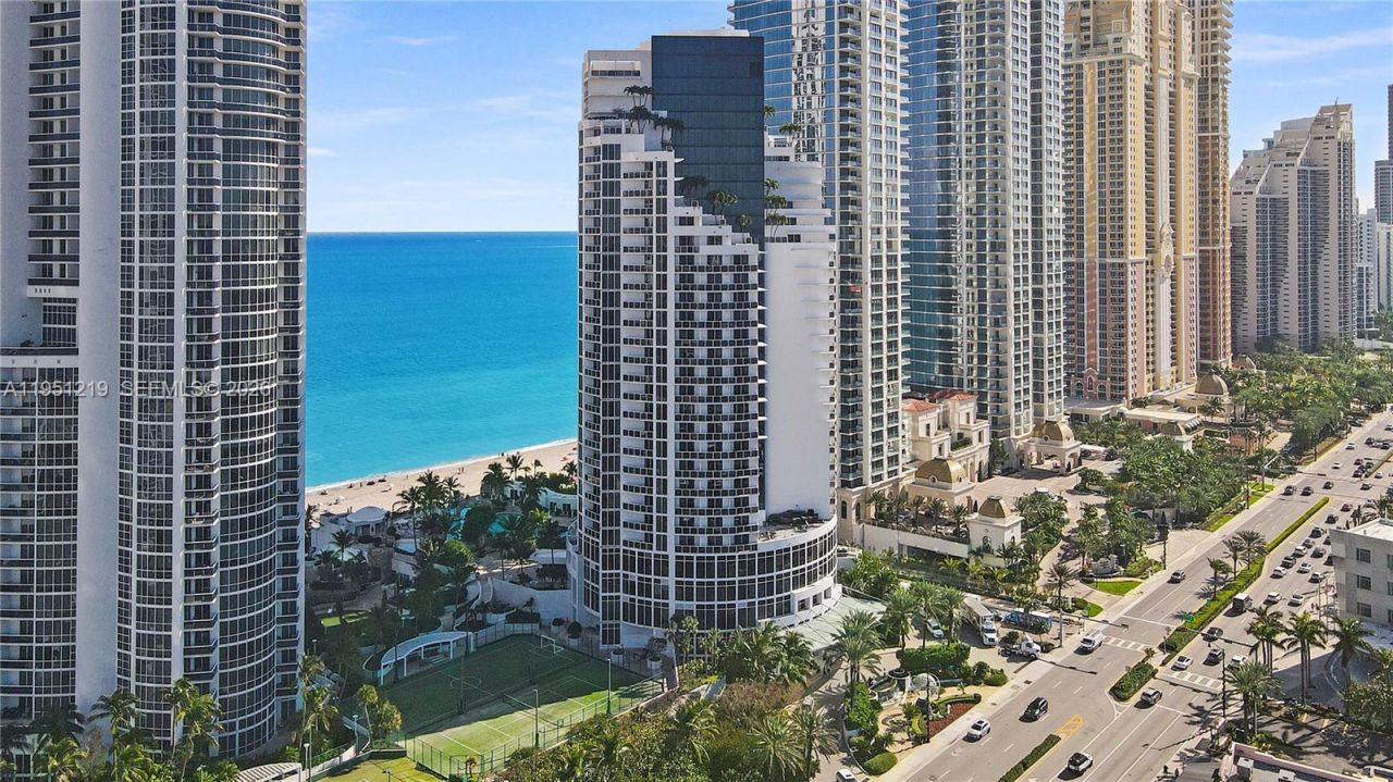 18001 Collins Ave, Unit 2605, Sunny Isles Beach, FL 33160 Photo