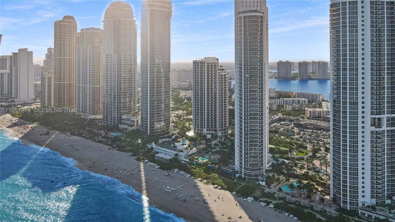 18001 Collins Ave, Unit 2605, Sunny Isles Beach, FL 33160 Photo