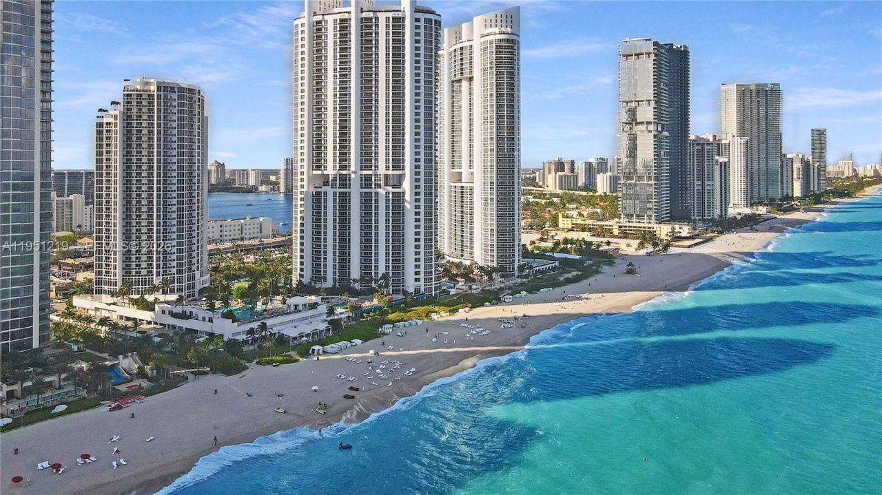 18001 Collins Ave, Unit 2605, Sunny Isles Beach, FL 33160 Photo