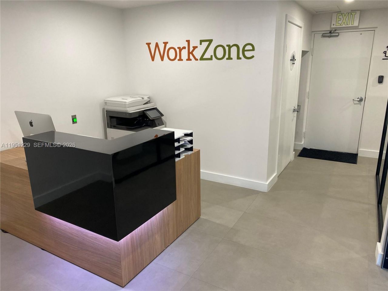 10850 NW 21st St, Unit 210, Sweetwater, FL 33172 Photo