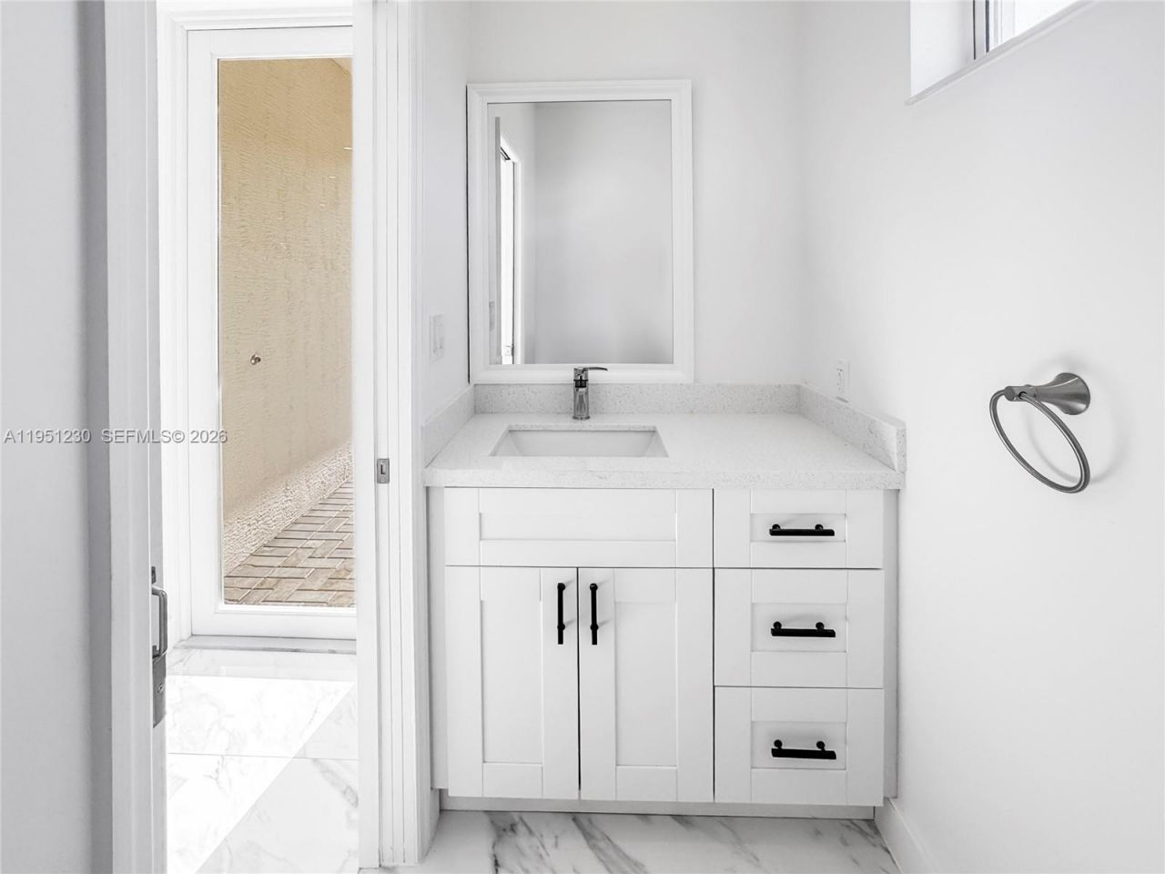 312 SE Via Sangro, Port Saint Lucie, FL 34952 Photo