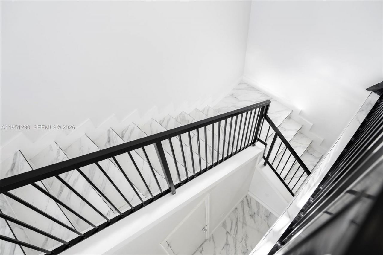 312 SE Via Sangro, Port Saint Lucie, FL 34952 Photo