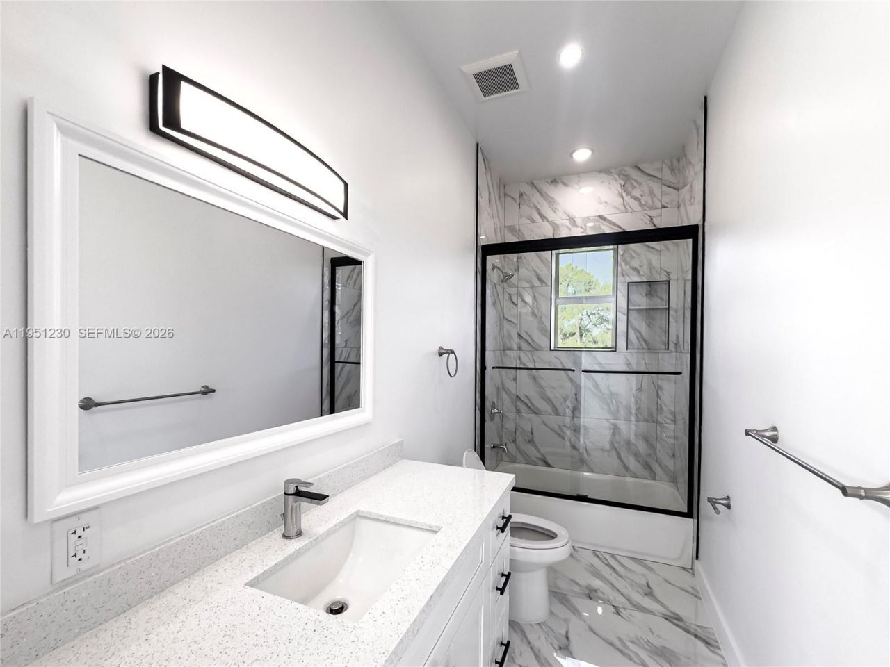 312 SE Via Sangro, Port Saint Lucie, FL 34952 Photo