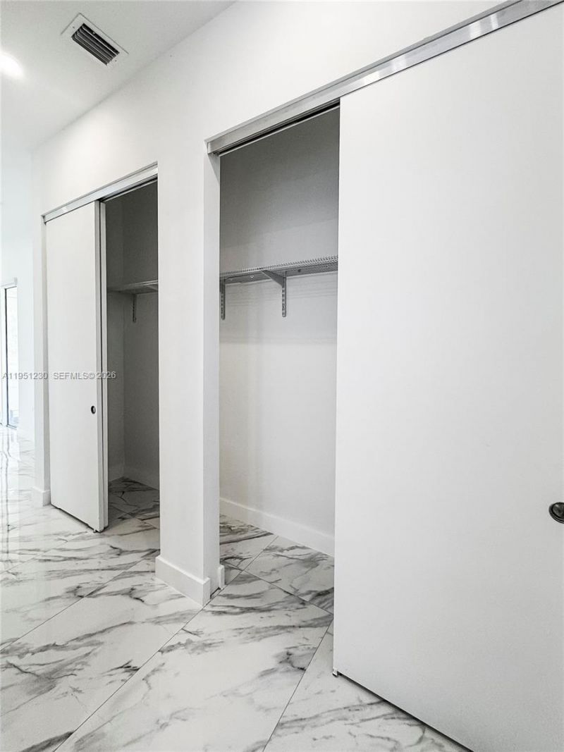 312 SE Via Sangro, Port Saint Lucie, FL 34952 Photo