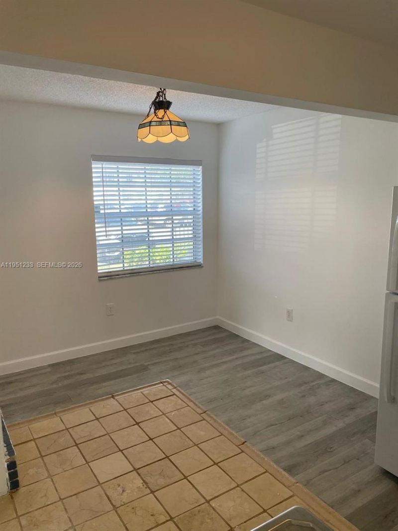 455 NE 210th Cir Ter , Unit 102-18, Miami, FL 33179 Photo