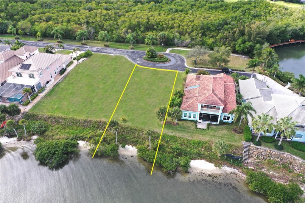 9518 Riverside Drive, Sebastian, FL 32958 Photo