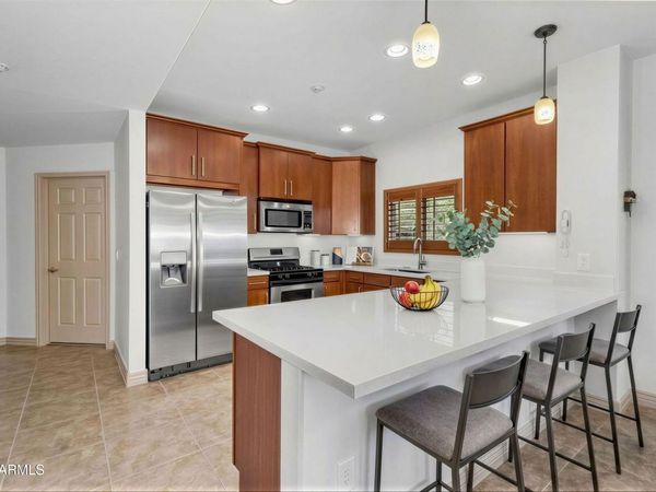 5350 E DEER VALLEY Drive, Unit 1419, Phoenix, AZ 85054