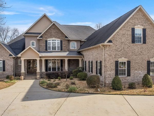 204 Bridgeway Drive, Warner Robins, GA 31088