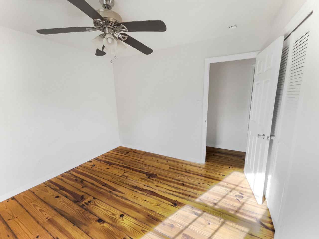 109 Heritage Lane Photo 18