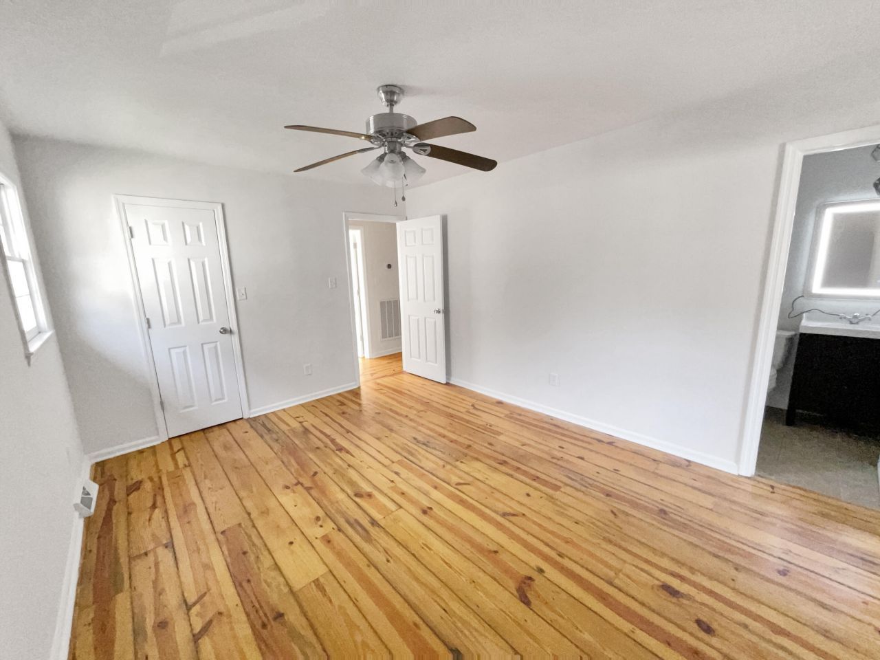 109 Heritage Lane Photo 4