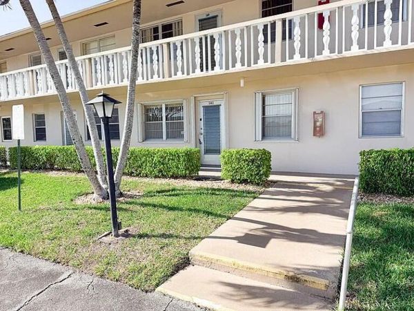164 Kent, Unit J, West Palm Beach, FL 33417