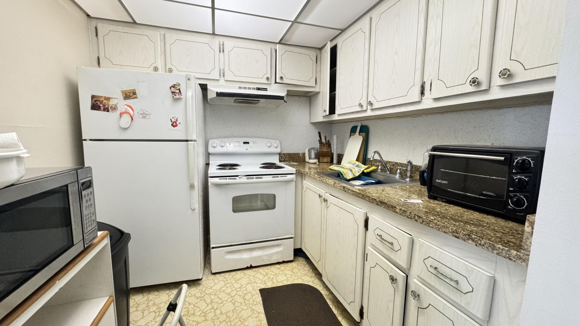 164 Kent, Unit J, West Palm Beach, FL 33417 Photo