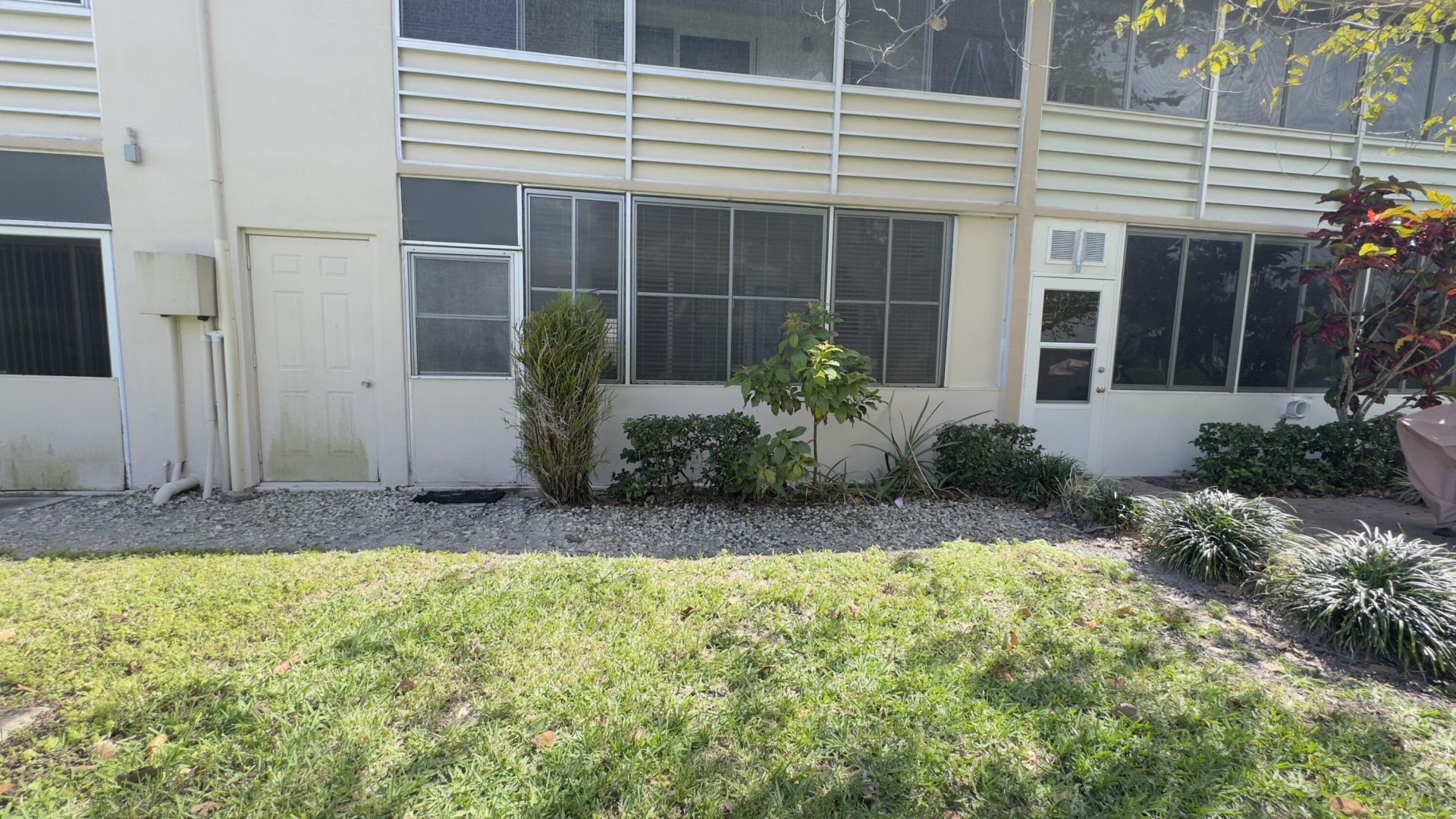 164 Kent, Unit J, West Palm Beach, FL 33417 Photo