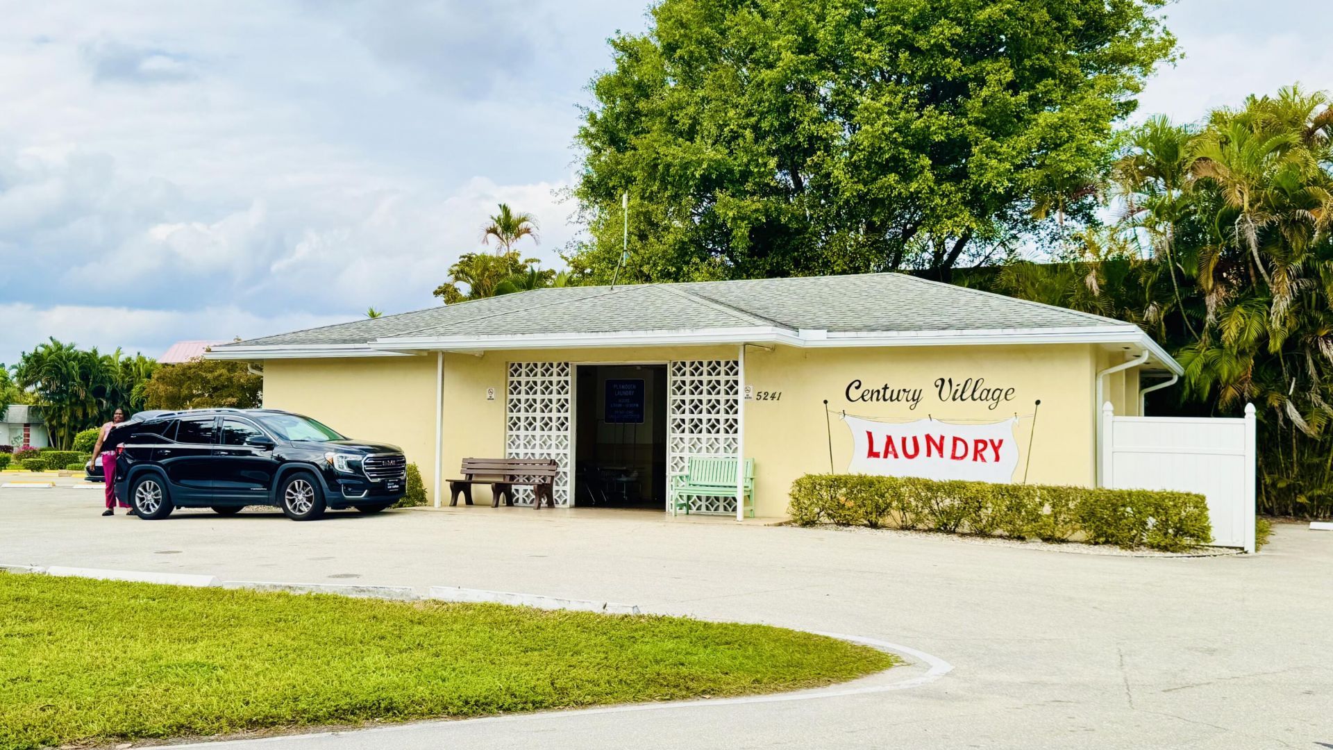 164 Kent, Unit J, West Palm Beach, FL 33417 Photo
