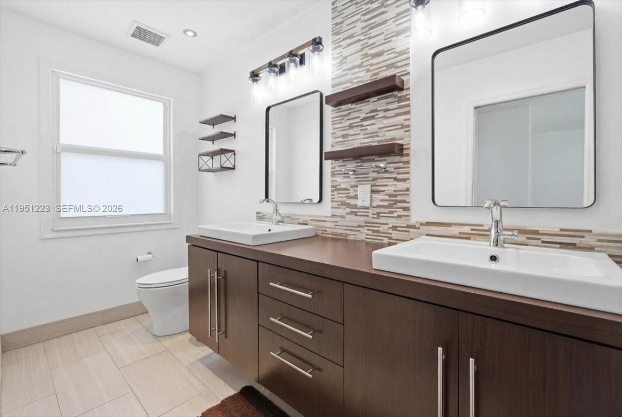 17303 NW 6th Ct, Pembroke Pines, FL 33029 Photo