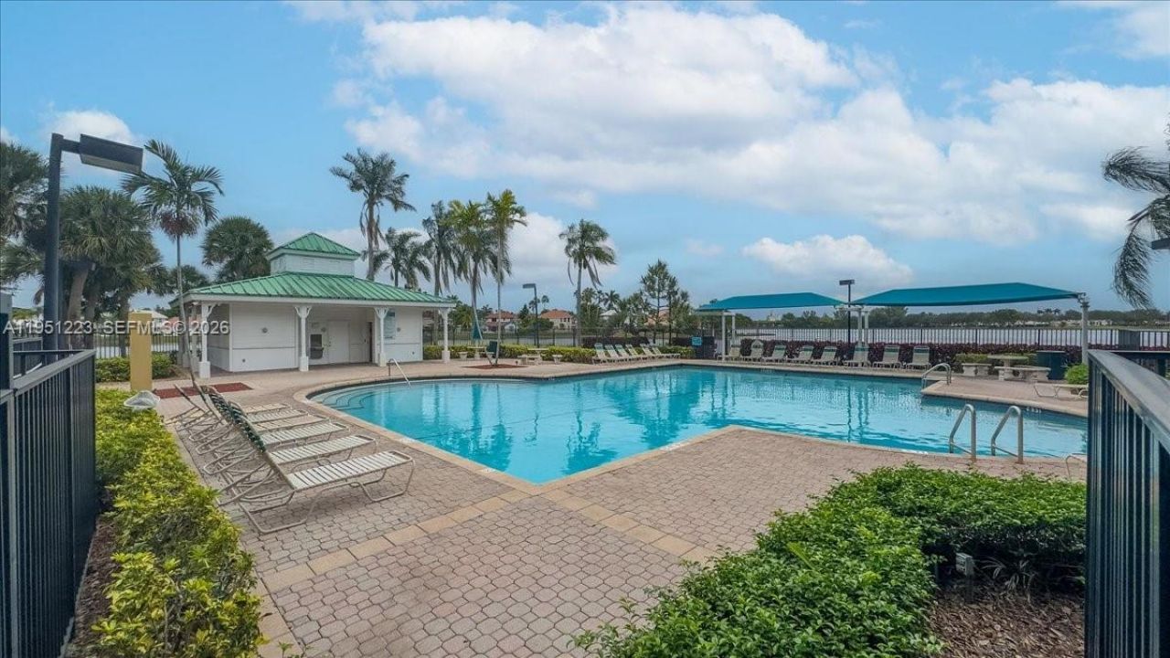 17303 NW 6th Ct, Pembroke Pines, FL 33029 Photo