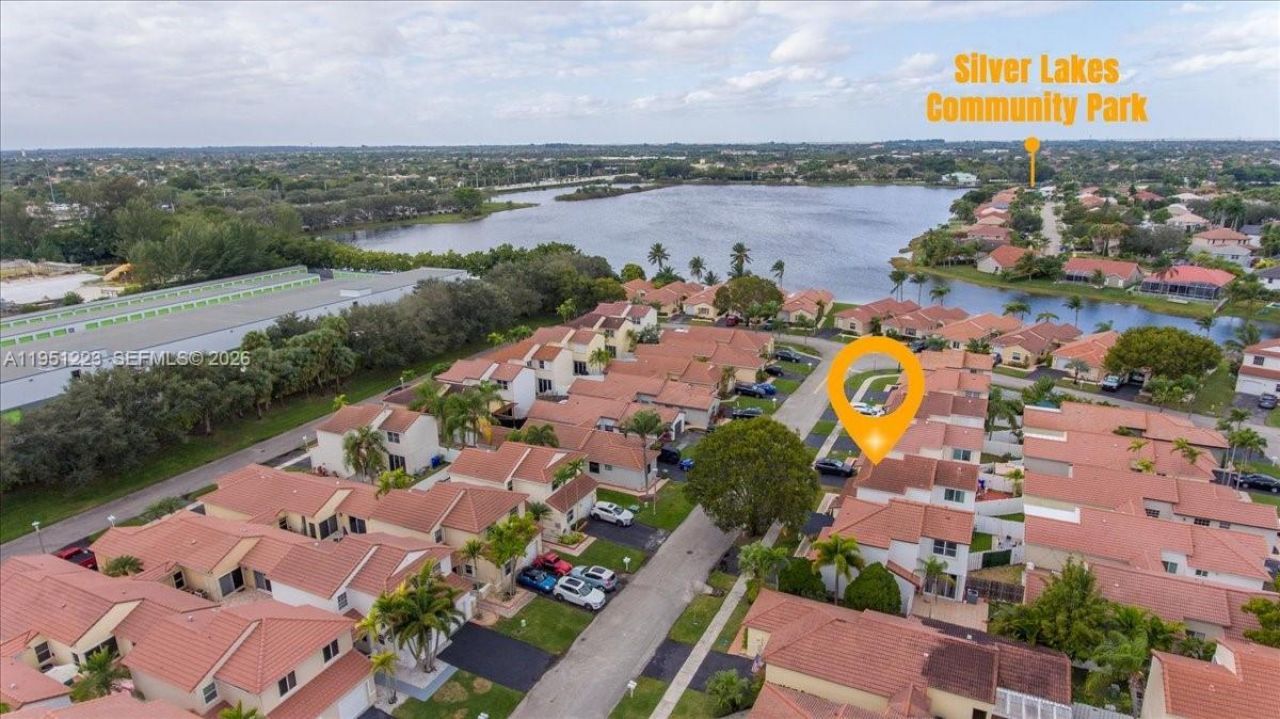 17303 NW 6th Ct, Pembroke Pines, FL 33029 Photo