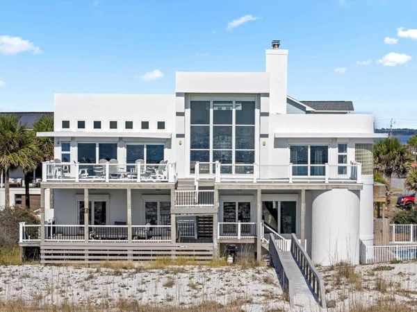 310 Ariola Dr, Pensacola Beach, FL 32561