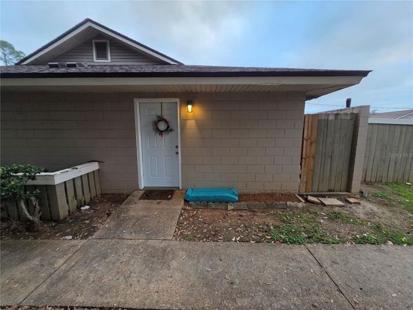 2241 W PENSACOLA, Unit 09, TALLAHASSEE, FL 32304