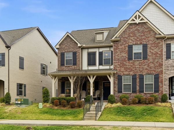 227 Claremont Ct, Gallatin, TN 37066